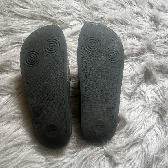 Not fake Gucci slides - Picture 2 of 5